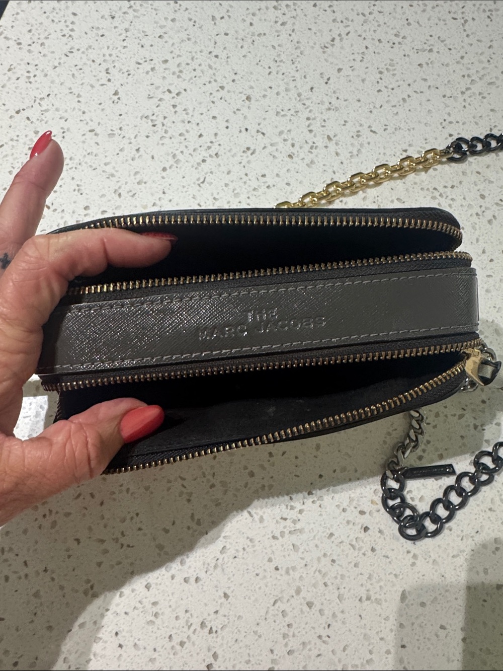 Marc Jacob’s Hot Shot Crossbody bag silver leather tri color metal chain strap - Picture 6 of 7